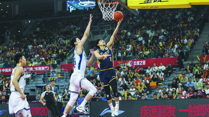 雷火电竞直播的CBA篮球比赛精彩画面
